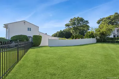 27 Spacecraft Lane, Hauppauge, NY 11788 - Photo 33
