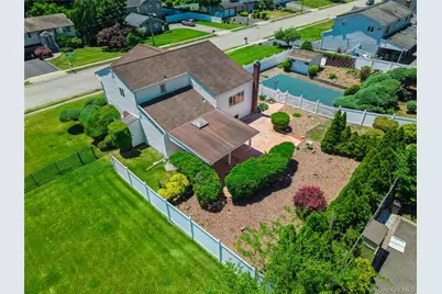 27 Spacecraft Lane, Hauppauge, NY 11788 - Photo 41