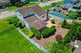 27 Spacecraft Ln, Hauppauge, NY 11788 - Photo 41