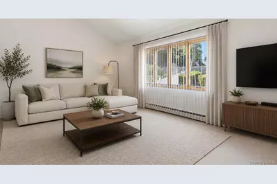 27 Spacecraft Lane, Hauppauge, NY 11788 - Photo 5