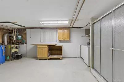 27 Spacecraft Lane, Hauppauge, NY 11788 - Photo 23