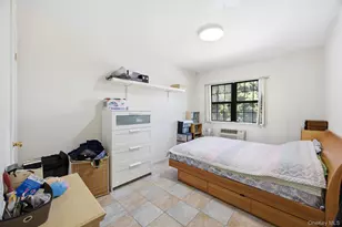 4-25 Schorr Dr, College Point, NY 11356 - Photo 13
