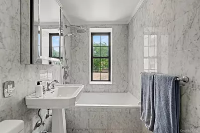 192 Garth Road #TM, Scarsdale, NY 10583 - Photo 11