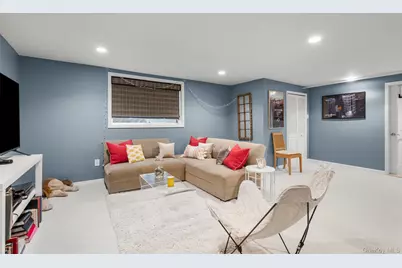 341 Orienta Avenue, Mamaroneck, NY 10543 - Photo 31