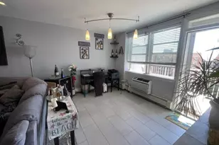 210 E Broadway, Long Beach, NY 11561 - Photo 5