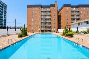 210 E Broadway, Long Beach, NY 11561 - Photo 17