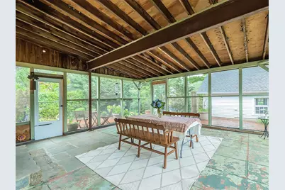 33 Oakland Street, Huntington, NY 11743 - Photo 33