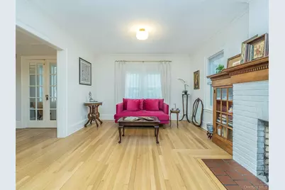 33 Oakland Street, Huntington, NY 11743 - Photo 5