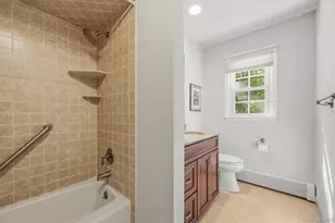 11 Nuthatch Ln, West Nyack, NY 10994 - Photo 15