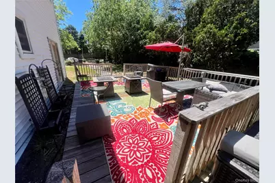 2 Peters Lane, Port Jefferson Station, NY 11776 - Photo 3