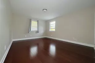 119-30 Poppenhusen Ave, College Point, NY 11356 - Photo 21