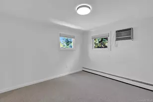 1602 Noble St, East Meadow, NY 11554 - Photo 29