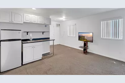 1602 Noble Street, East Meadow, NY 11554 - Photo 13