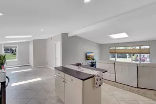 1602 Noble St, East Meadow, NY 11554 - Photo 23