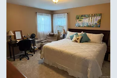 476 Bernard Street, East Meadow, NY 11554 - Photo 11
