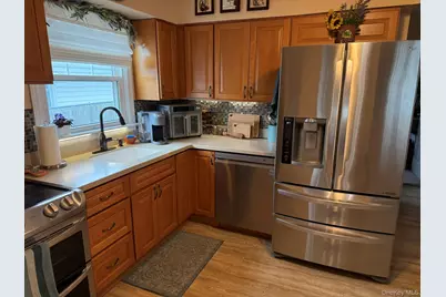 476 Bernard Street, East Meadow, NY 11554 - Photo 5