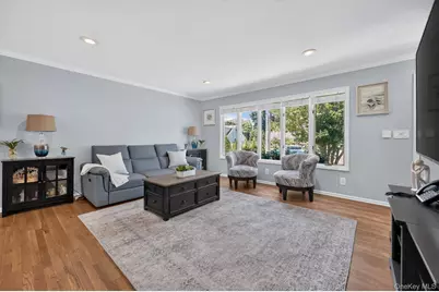 38 Oakwood Street, Greenlawn, NY 11740 - Photo 5
