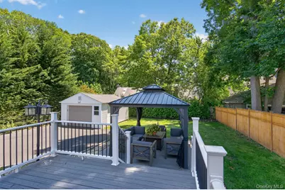 38 Oakwood Street, Greenlawn, NY 11740 - Photo 25