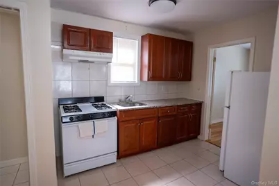 17133 104th Avenue, Jamaica, NY 11433 - Photo 23