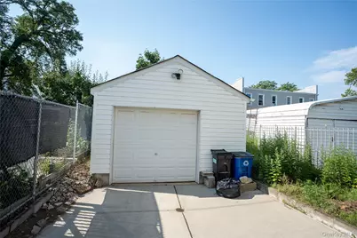 17133 104th Avenue, Jamaica, NY 11433 - Photo 35
