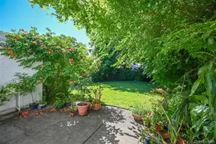 202-08 38th Ave, Bayside, NY 11361 - Photo 17