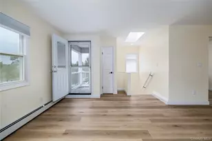 542 E Pine St, Long Beach, NY 11561 - Photo 9