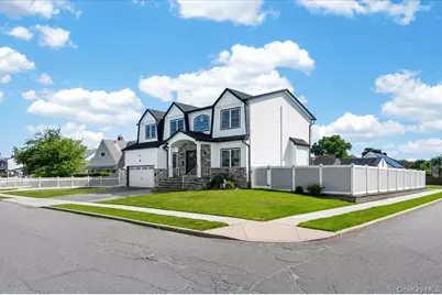 84 Choir Lane, Westbury, NY 11590 - Photo 3