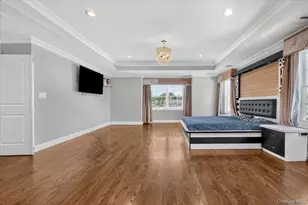 84 Choir Ln, Westbury, NY 11590 - Photo 13