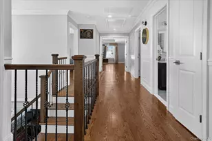 84 Choir Ln, Westbury, NY 11590 - Photo 25