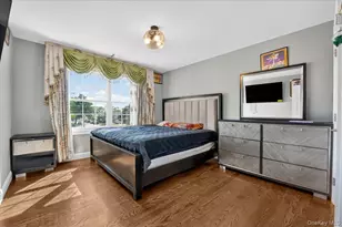 84 Choir Ln, Westbury, NY 11590 - Photo 19