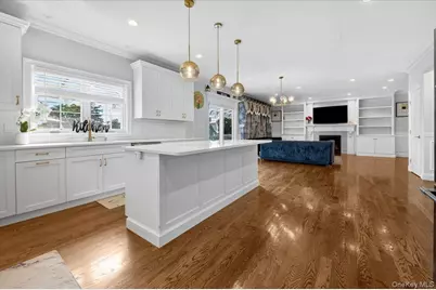 84 Choir Lane, Westbury, NY 11590 - Photo 7