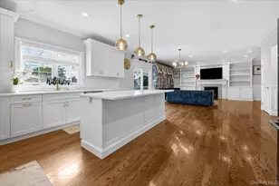 84 Choir Ln, Westbury, NY 11590 - Photo 7