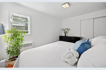 21 Joyce Road, Hartsdale, NY 10530 - Photo 9