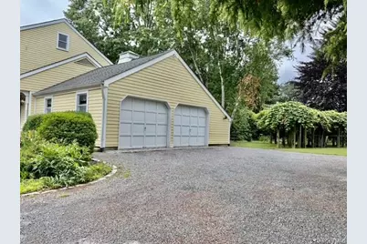 1060 Case's Lane Ext, Cutchogue, NY 11935 - Photo 17