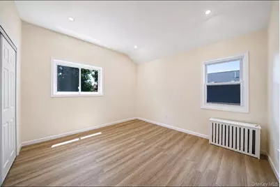 530 Washington Avenue, West Hempstead, NY 11552 - Photo 21