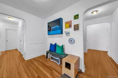 7615 35th Avenue #4E, Jackson Heights, NY 11372 - Photo 7
