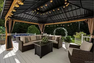 10 Chapel Hill Rd, Lake Grove, NY 11755 - Photo 3