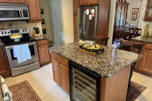 41 Shady Ln, Huntington, NY 11743 - Photo 9