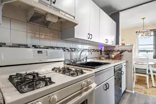 279 N Broadway, Yonkers, NY 10701 - Photo 7