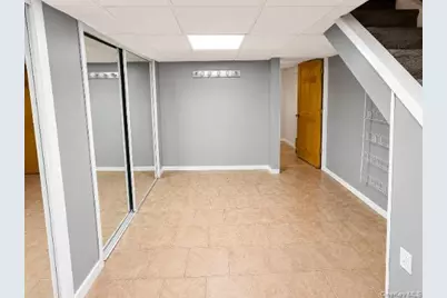 21 Kevin Road, Commack, NY 11725 - Photo 13