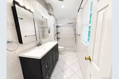 21 Kevin Road, Commack, NY 11725 - Photo 9