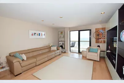 360 Shore Road #5E, Long Beach, NY 11561 - Photo 5
