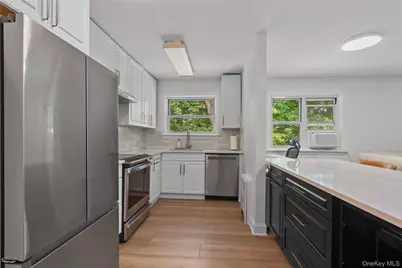 310 N State Road #1C, Briarcliff Manor, NY 10510 - Photo 5