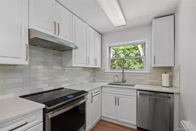 310 N State Road #1C, Briarcliff Manor, NY 10510 - Photo 3