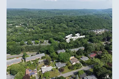 310 N State Road #1C, Briarcliff Manor, NY 10510 - Photo 17