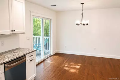32 Groveland Park Boulevard, Sound Beach, NY 11789 - Photo 7