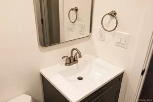 32 Groveland Park Blvd, Sound Beach, NY 11789 - Photo 15
