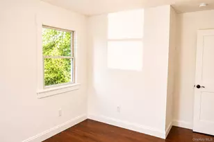 32 Groveland Park Blvd, Sound Beach, NY 11789 - Photo 17