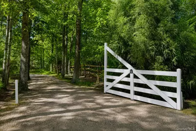 44 Georgica Close Road, East Hampton, NY 11937 - Photo 1