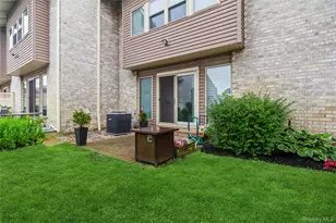 2845 Nicole Ct, Oceanside, NY 11572 - Photo 25
